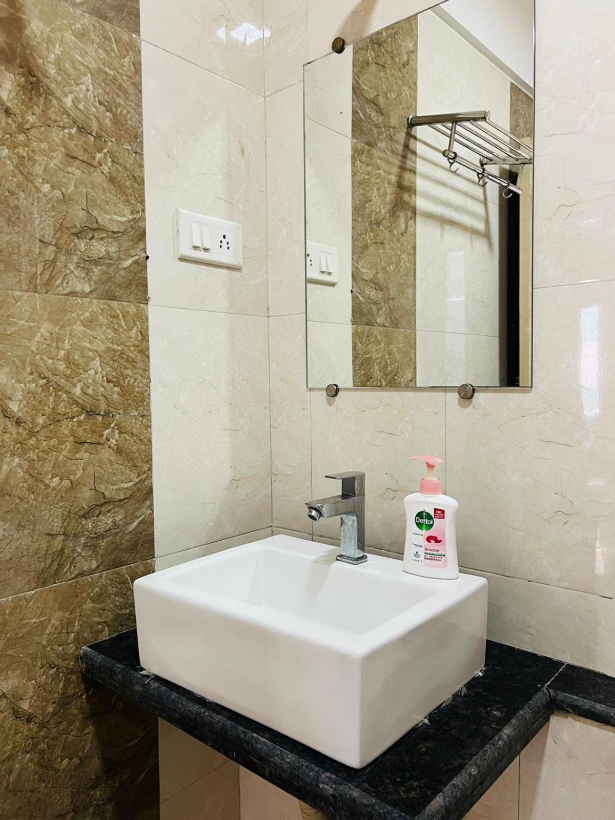 Luna Spaces- Near Mumbai International Airport Εξωτερικό φωτογραφία