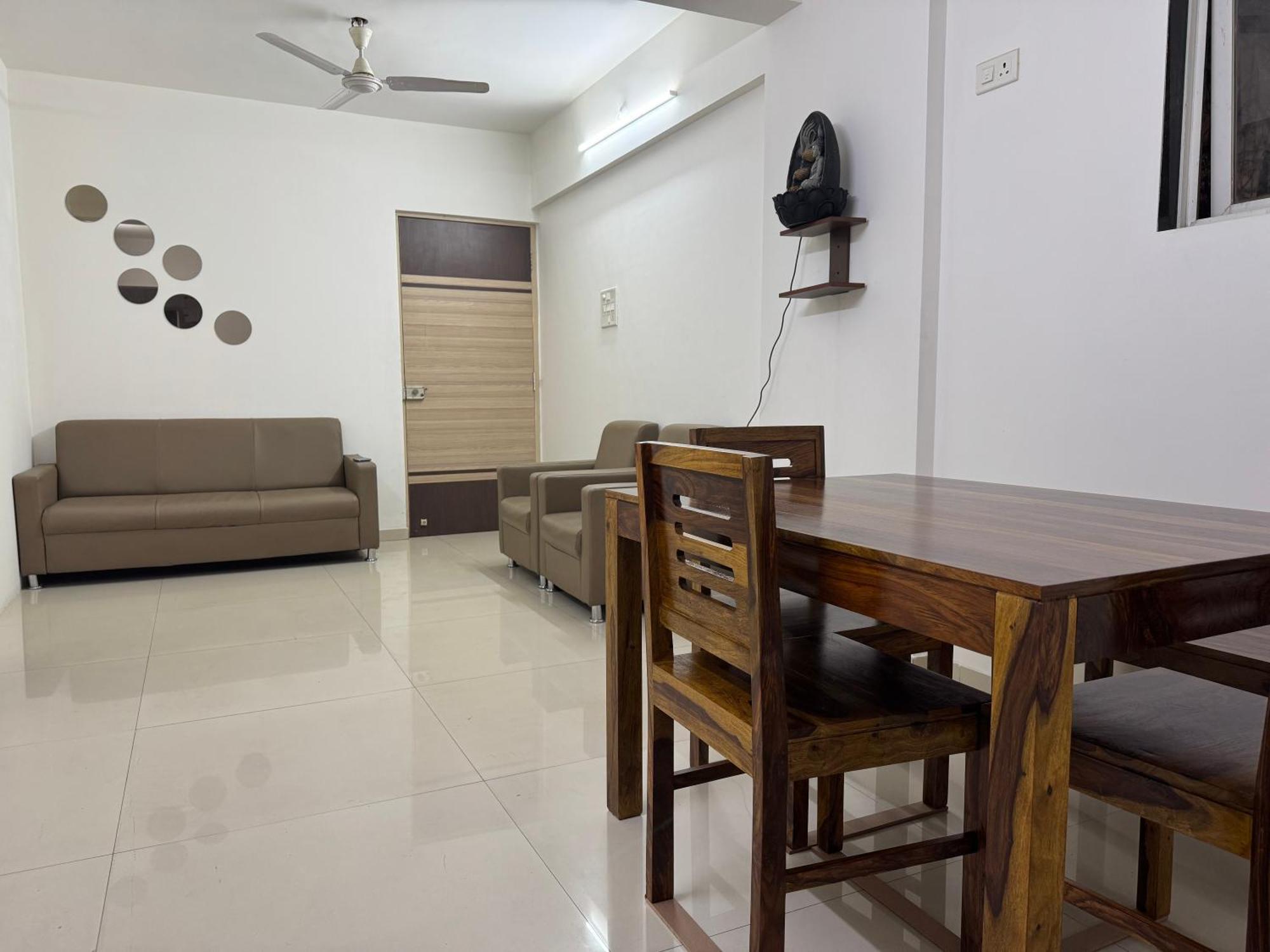 Luna Spaces- Near Mumbai International Airport Εξωτερικό φωτογραφία